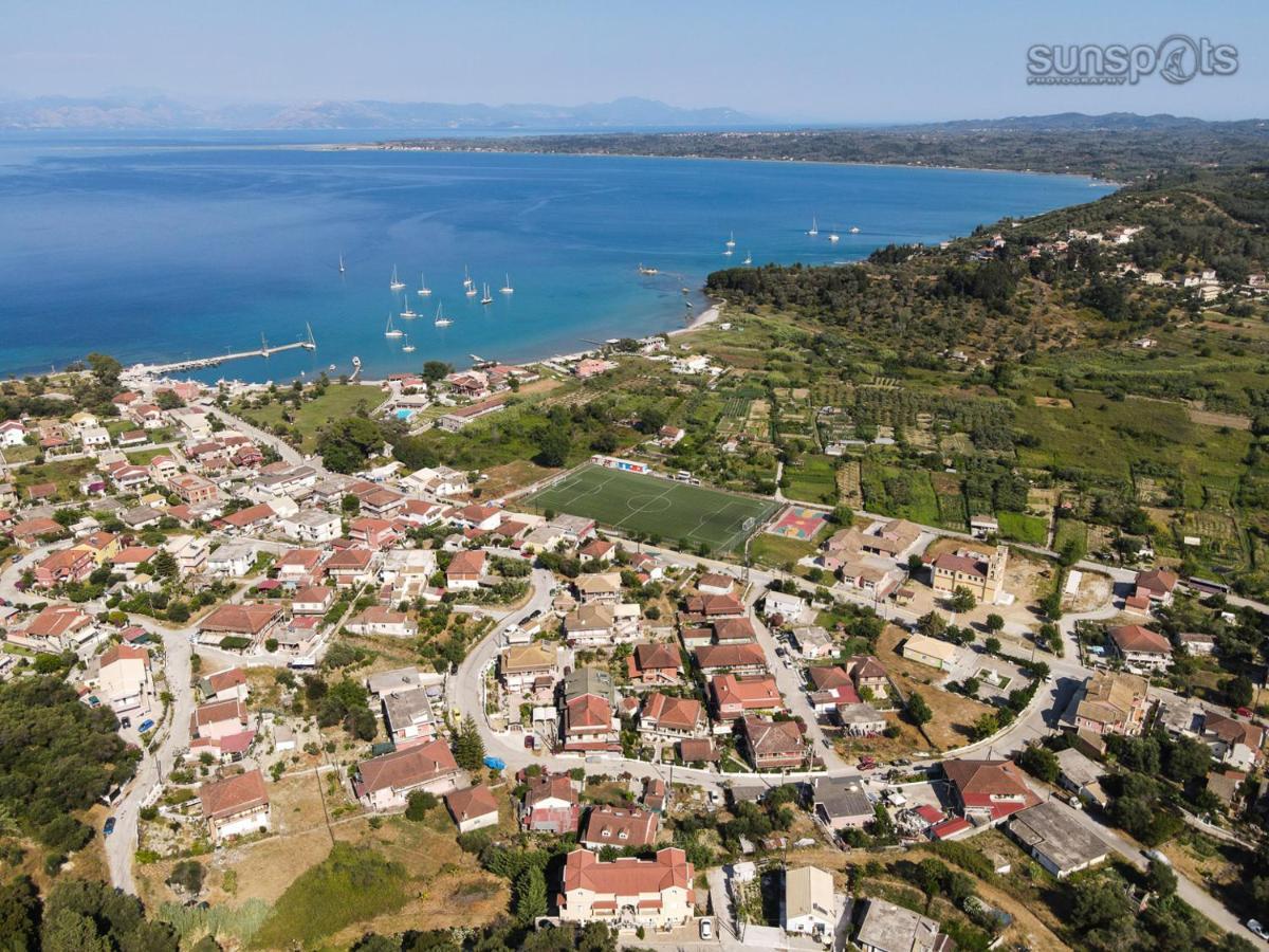 Villa Konstantina Petrití Buitenkant foto