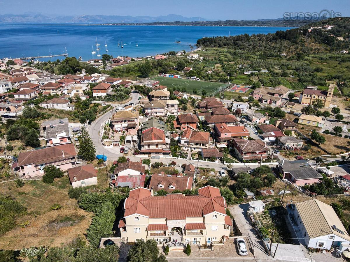 Villa Konstantina Petrití Buitenkant foto