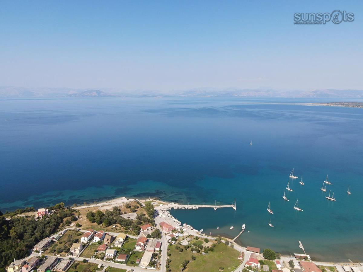 Villa Konstantina Petrití Buitenkant foto