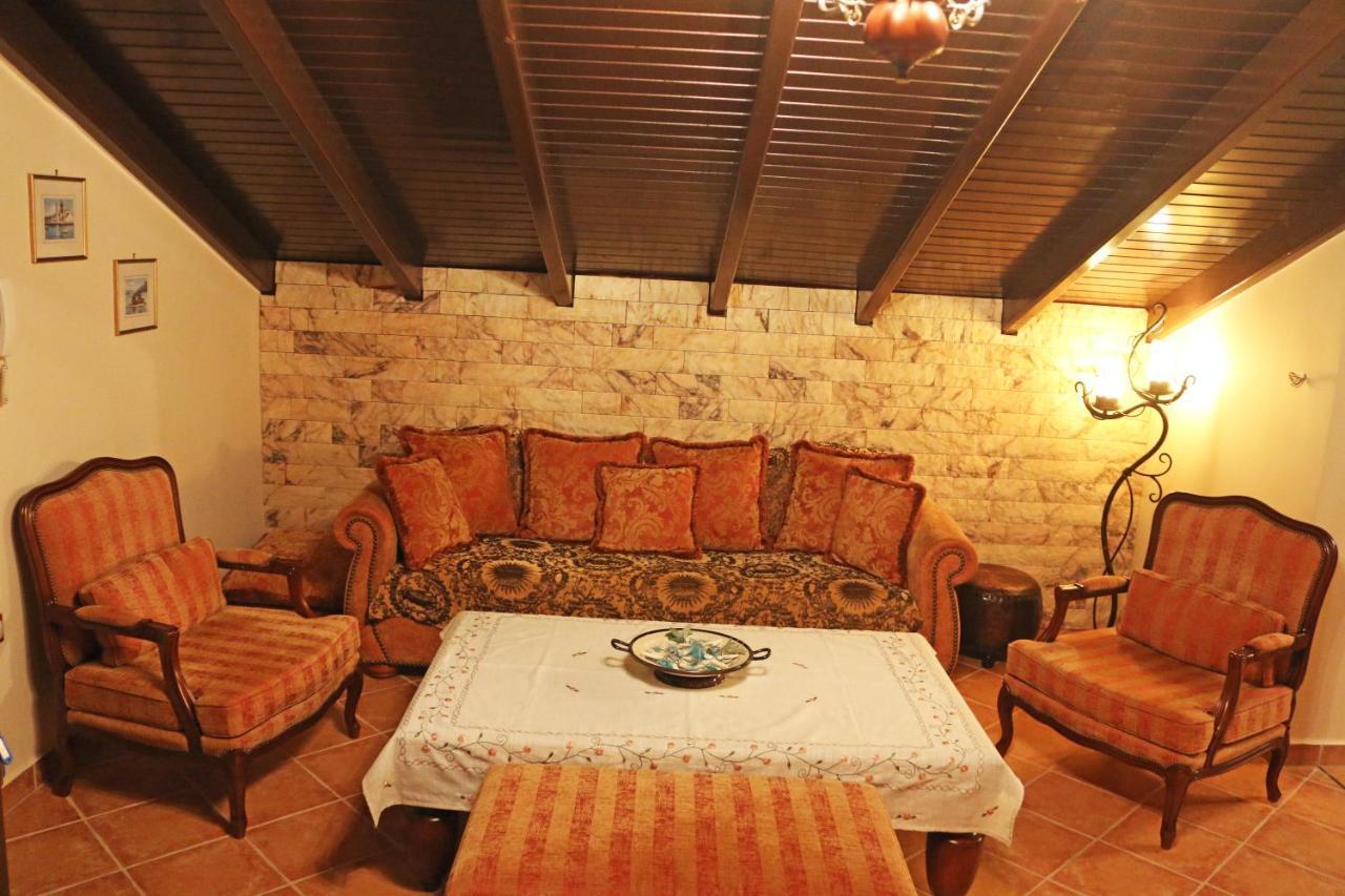 Villa Konstantina Petrití Buitenkant foto